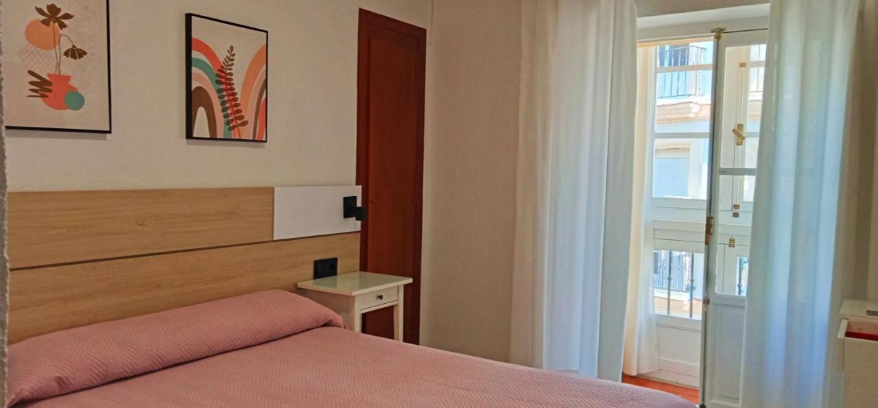 Hostal Bahía Cadiz Ngoại thất bức ảnh