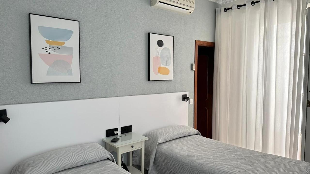 Hostal Bahía Cadiz Ngoại thất bức ảnh